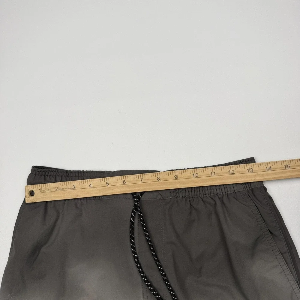 Legends Shorts Mens Small Gray Lined Athletic Running 7 Inseam Reflective